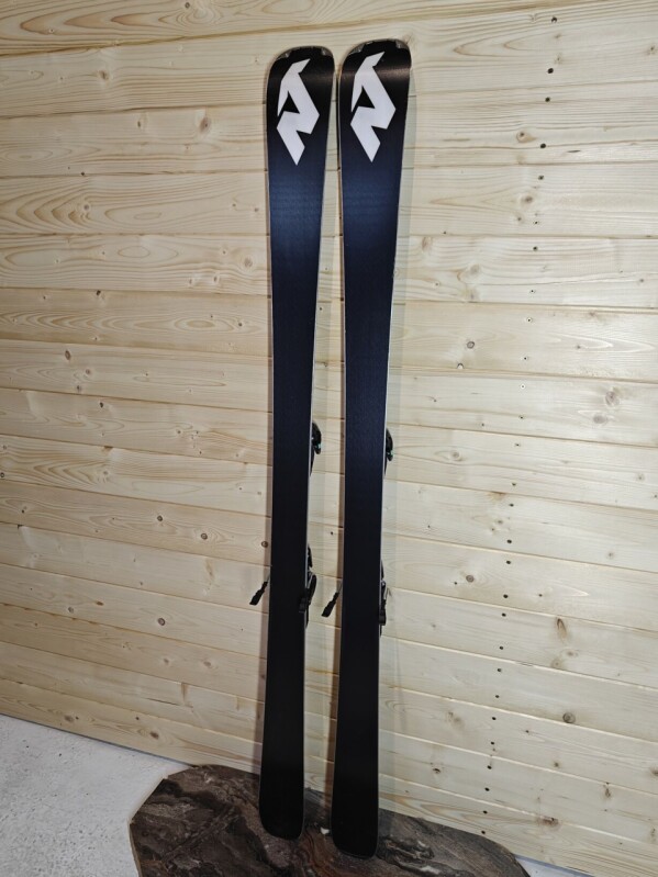 LYŽE NORDICA BELLE DC 78 162CM